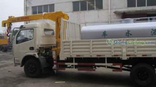 供應(yīng)東風(fēng)6.3噸三節(jié)直臂隨車吊 高效物流運輸與清障作業(yè)的得力助手